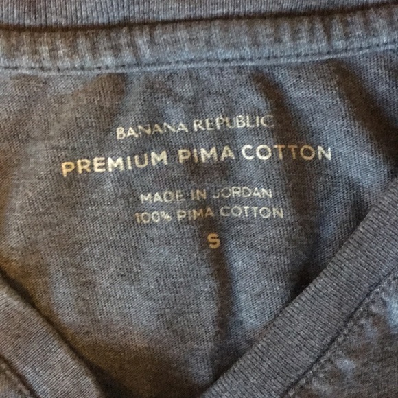 Men’s v-neck - Picture 2 of 2